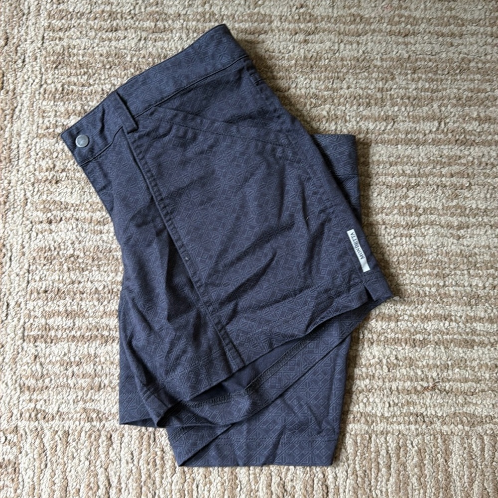 Mondetta athleisure shorts small